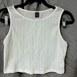 SHEIN Crop Top